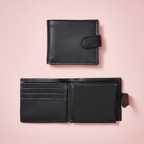 Wallet with Snap Closure for Quick-Personalised Leather Tri Fold Wallet with RFID