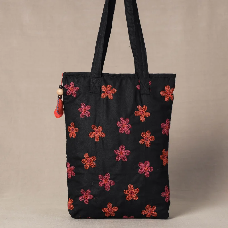 Shoulder bags with chunky logos for loud flair -Black - Chandi Maati Tagai Work Tote Bag