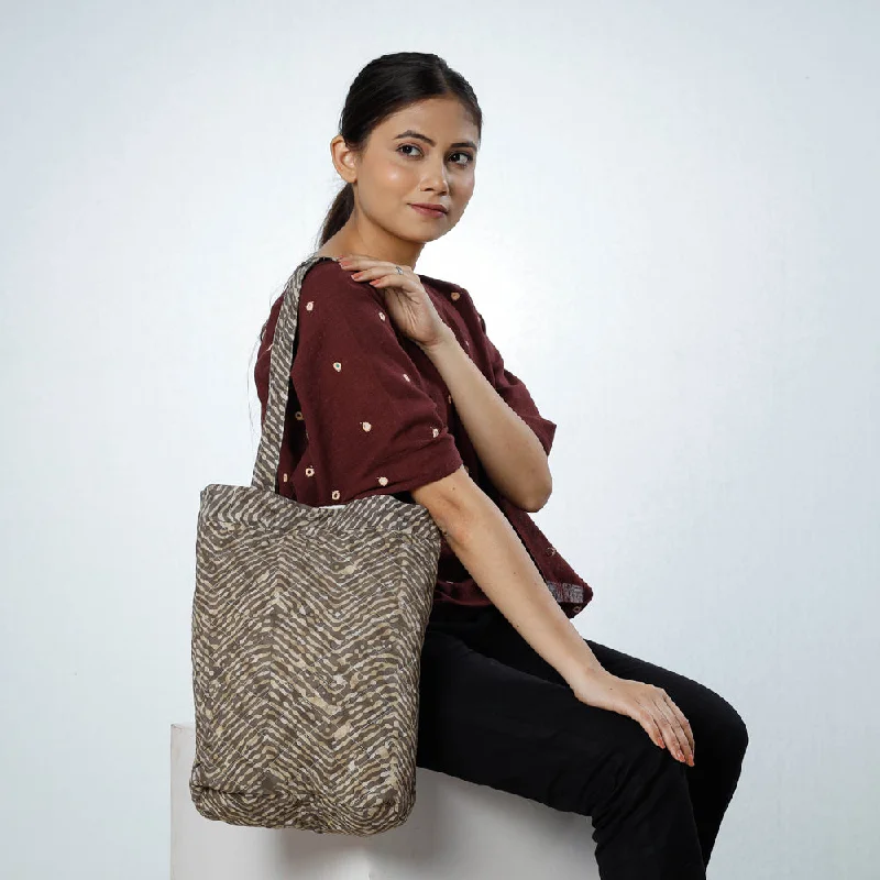 Shoulder bags perfect for yoga with sporty build -Brown - Handcrafted Quilted Bagru Block Printed Shoulder Bag