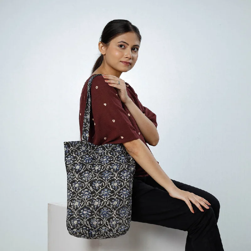 Shoulder bags designed for winter with rich tones -Black - Handcrafted Quilted Sanganeri Block Printed Shoulder Bag