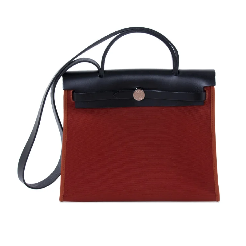 Shoulder bags with mesh accents for airy charm -Hermès Herbag Zip 31