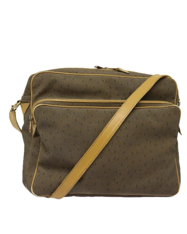 Shoulder bags perfect for trips with durable fabric -PVC Leather Shoulder Bag in Beige